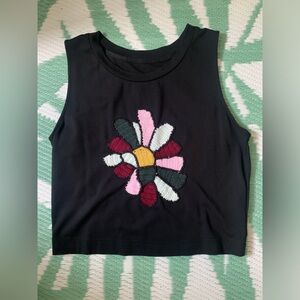 MO & co crochet daisy crop top